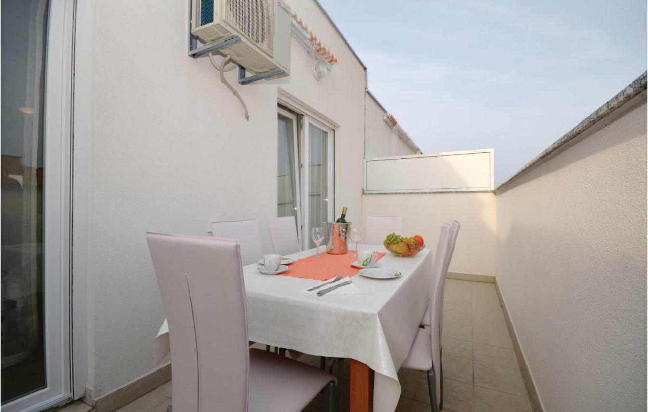 Apartment Mlasina-6 By Interhome Nin Εξωτερικό φωτογραφία