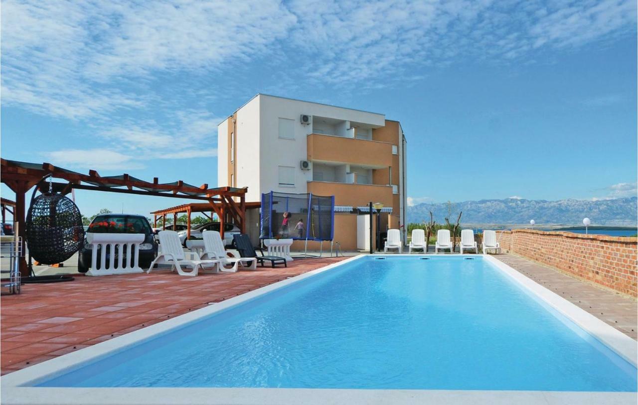 Apartment Mlasina-6 By Interhome Nin Εξωτερικό φωτογραφία